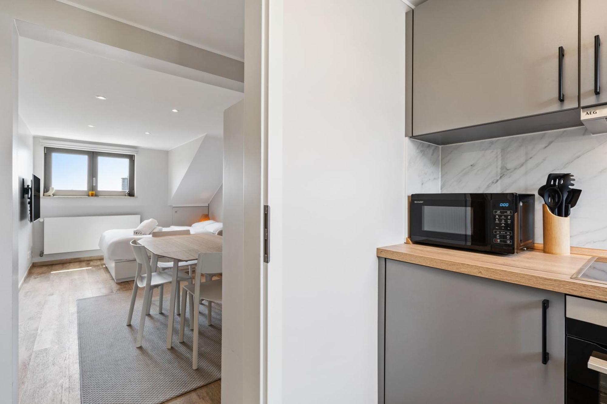 Modern Limpertsberg Studio Near City Center Luxembourg Exterior photo